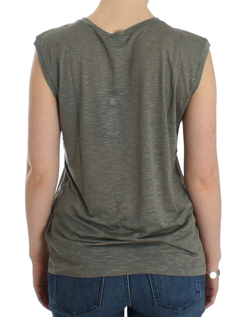 Gray print sleeveless t-shirt