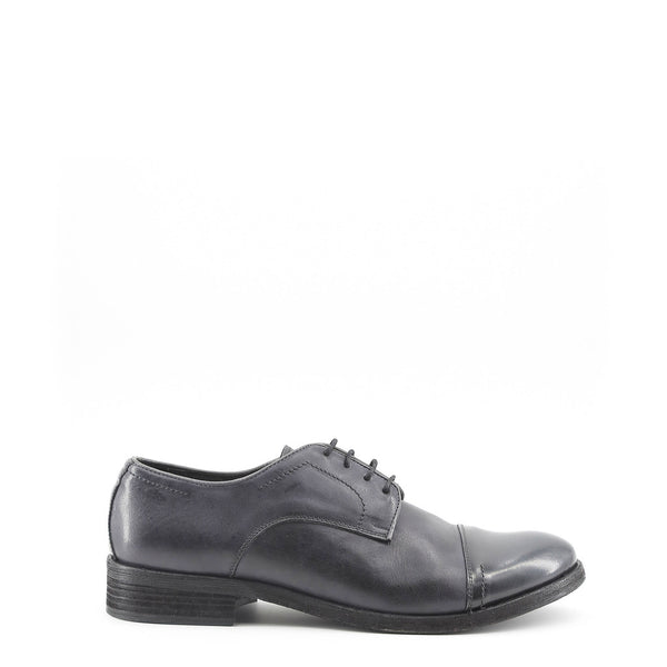 More Shoes: E&D Designer Brands