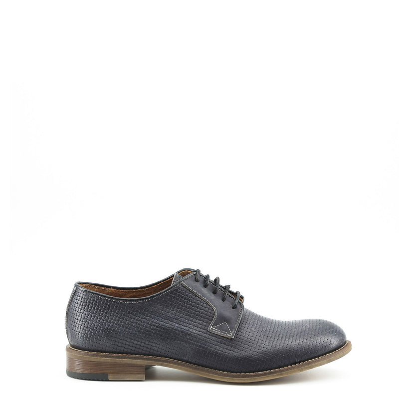 More Shoes: E&D Designer Brands