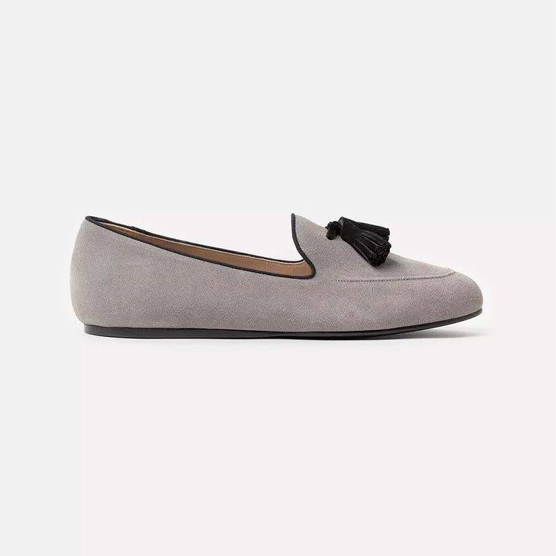 Gray Leather Flat Shoe