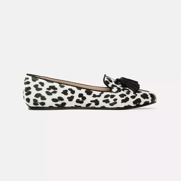 White Flat Shoe